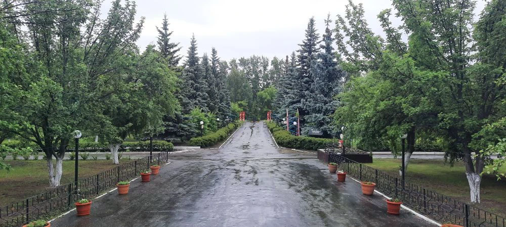 СПЕЦИАЛИСТАМИ ОТМЕЧЕНО, ЧТО В УЧРЕЖДЕНИЯХ ПРОДОЛЖЕНА РАБОТА ПО СОЗДАНИЮ УЮТНОЙ, КОМФОРТНОЙ ДОМАШНЕЙ ОБСТАНОВКИ. БОЛЬШОЕ ВНИМАНИЕ УДЕЛЯЕТСЯ ОРГАНИЗАЦИИ ДОСУГОВОЙ ДЕЯТЕЛЬНОСТИ И ФИЗИЧЕСКОЙ АКТИВНОСТИ ПРОЖИВАЮЩИХ